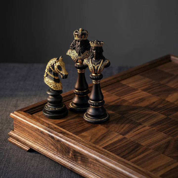 Luxury Chess Bust Sculpture Set Tabletop Organizer