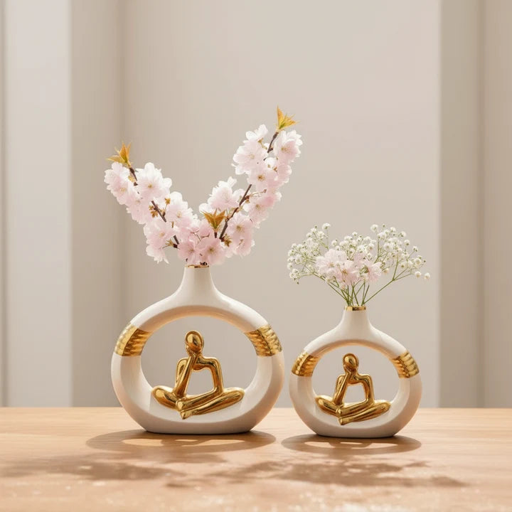 Thinker Sculpture Vase Set – White & Gold