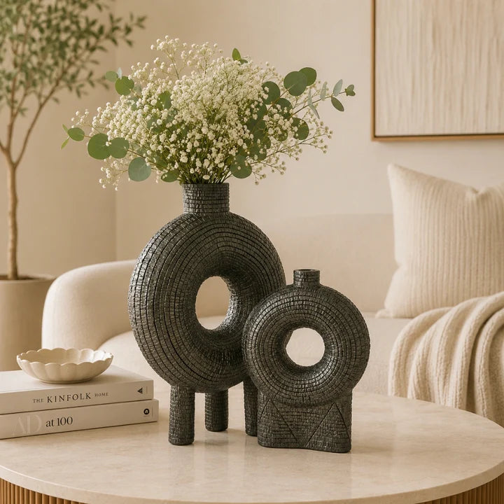 Sculptural Ring Vase Set – Modern Artistic Decor