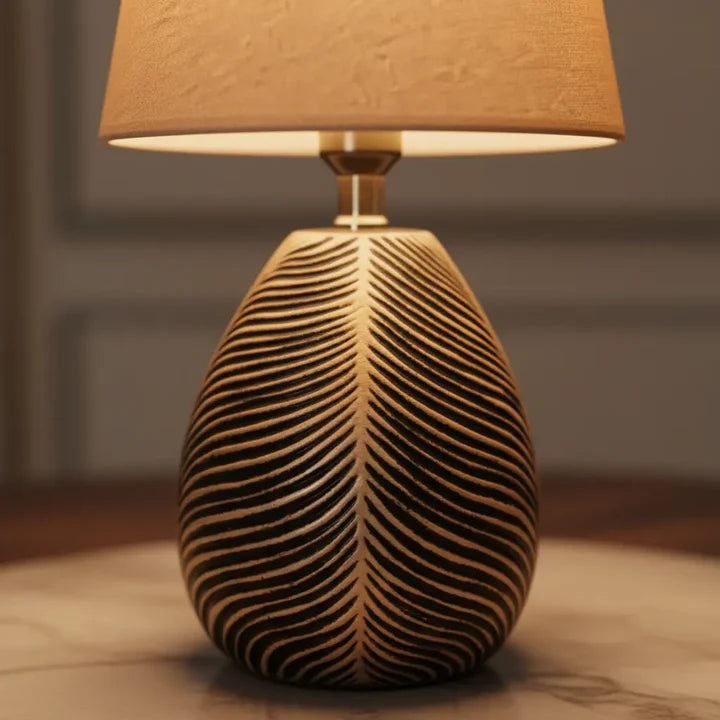 Aurora Leaf Table Lamp