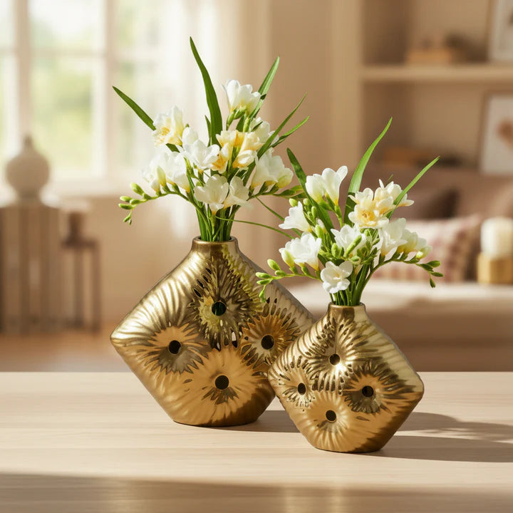 Golden Aurelia Geometric Vase Set
