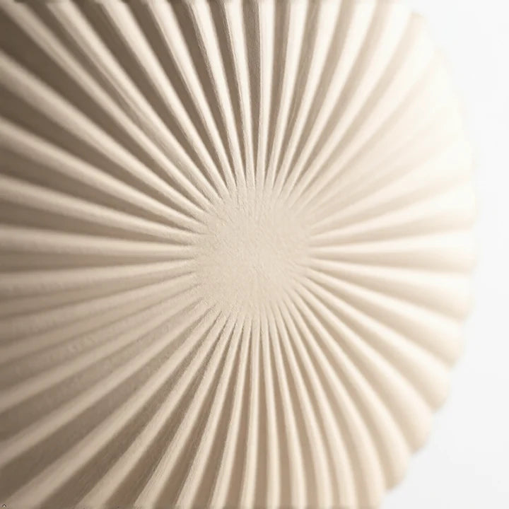 Elegant Scallop Shell Decorative Table Vase