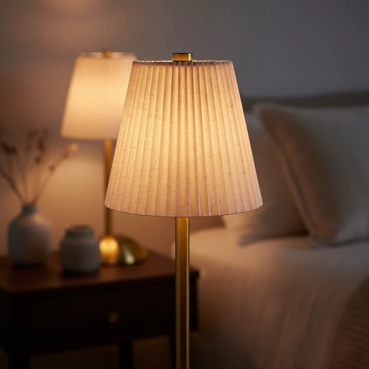 LuxeGlow Tap Lamp – Cream Speckled Edition