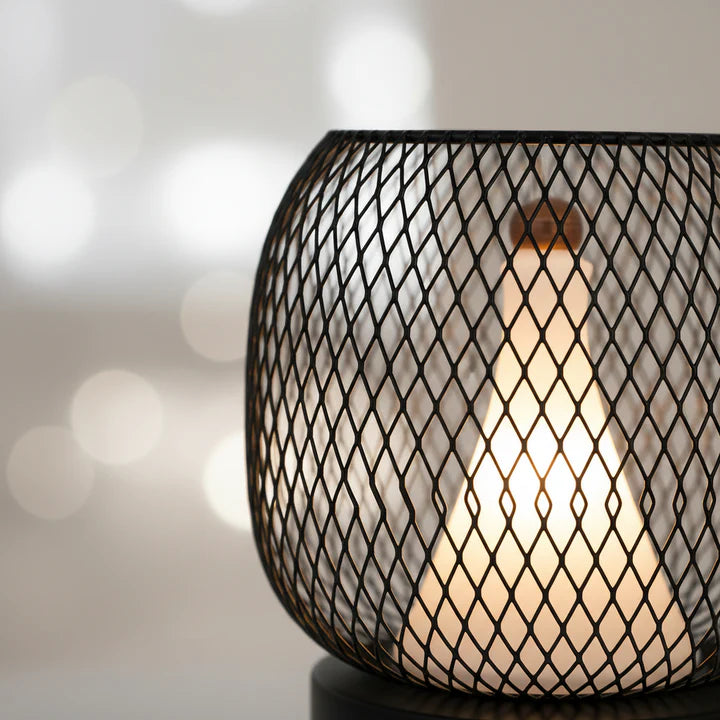 Veloura Lantern – Black Edition